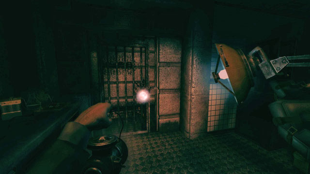 Use the mixture on the lock and direct light onto it. - Liquid Mixer | Walkthrough - Walkthrough - Amnesia: A Machine for Pigs Game Guide