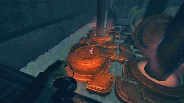 You have to open the lid. - The Reactor | Walkthrough - Walkthrough - Amnesia: A Machine for Pigs Game Guide