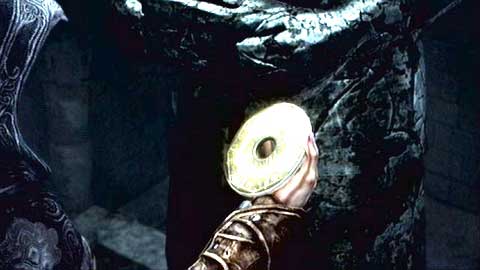 On the other side you'll find a statue with Altair's key - Memory 6 - Sequence 5 - Heir to The Empire - Assassins Creed: Revelations - Game Guide and Walkthrough