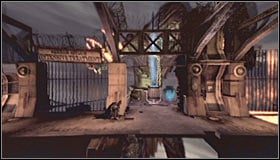 Naturally youll have to return to the top, HOWEVER dont use your hook unless the boss has completed a new cycle - Walkthrough - Intensive Treatment #2 - part 2 - Walkthrough - Batman: Arkham Asylum Game Guide & Walkthrough