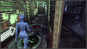 Find the big steel construction beside the place where the Trophy is hidden #1 - Catwoman trophies | Park Row - Park Row - Batman: Arkham City Game Guide