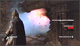 Stop after reaching the barricaded passage - Disable Penguins Final Communications Disruptor underground | Main story - Main story - Batman: Arkham City Game Guide