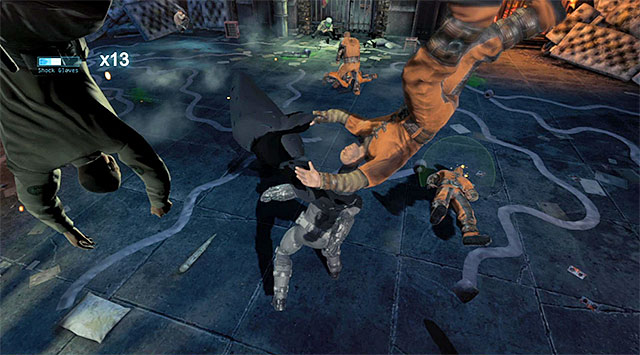 Your first fight in the cell block is very easy - Stop the Joker #2 - cell block B | Main storyline - Main storyline - Batman: Arkham Origins Game Guide