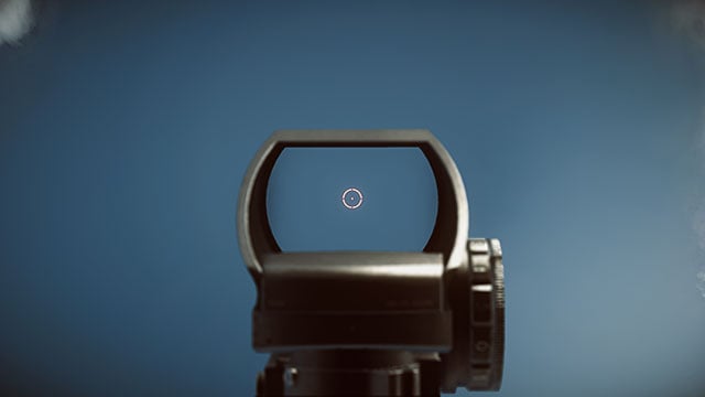 The HD-33 is, in a manner of speaking, a direct upgrade of its predecessor - Optics - Short Range - Accessories - Battlefield 4 - Game Guide and Walkthrough