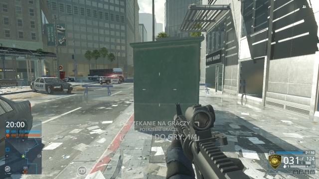 If he hides on the right side of the booth instead, then he will be visible only from the front that he sees and back, from where he run - Battlefield Hardline: Smart positioning - Battlefield Hardline: Game modes - Battlefield Hardline Game Guide