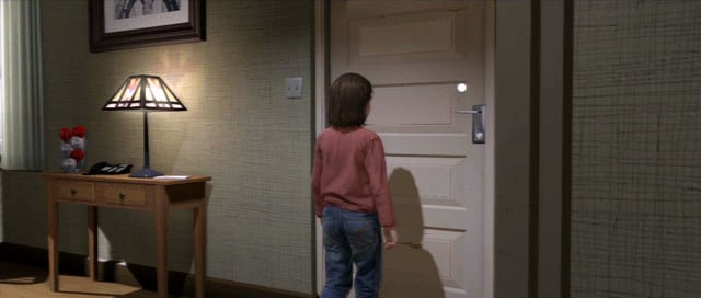 By leaning the right analog stick, you open the door - Game Guide - Controls, combat and Aidens powers | Beyond - Appendix - Beyond Two Souls Guide