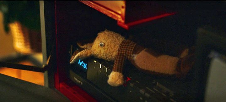 This is the outcome weve been working towards - Bandersnatch: Hidden ending 2 Stefan rescues his mom, but dies - Major endings - Black Mirror Bandersnatch Endings Guide