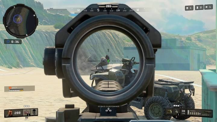 As you will notice on the radar, at the end of the game the last area disappears and the other players are equally exposed to zone damage, so everyone tries to be in the middle of the last circle and take the damage as late as possible. With this you can break down this pattern... - Info and advice | Blackout Mode in Call of Duty Black Ops 4 - Blackout Mode - Call of Duty Black Ops 4 Guide and Tips