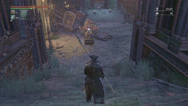 If you wait for a moment, enemy will turn his back to you. - Yahargul, Unseen Village - Yahargul Chapel | Walkthrough - Walkthrough - Bloodborne Game Guide & Walkthrough