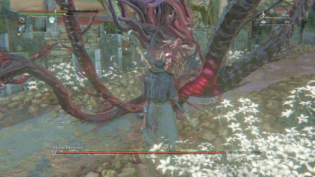 Dodging at the right moment allows you to attack the bosss back. - Moon Presence | Boss Fights - Boss Fights - Bloodborne Game Guide & Walkthrough