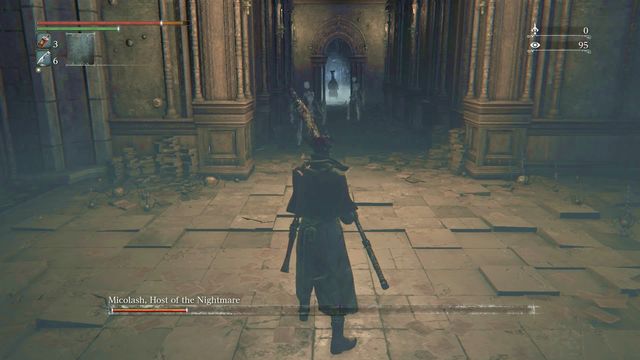 Corridor at the end of which you can easily hit the boss. - Micolash, Host of the Nightmare | Boss Fights - Boss Fights - Bloodborne Game Guide & Walkthrough