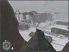 One of the upcoming holes will give you an opportunity to make a surprise attack against some German soldiers (screen 1) - Railroad Station No. 1 - Not One Step Backwards! - Call of Duty 2 - Game Guide and Walkthrough