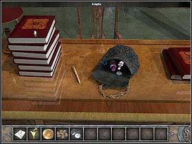 Approach the desk on the left (zoom) - Walkthrough - Venice - Scuola - Part 1 - Venice - Chronicles of Mystery: The Tree of Life - Game Guide and Walkthrough