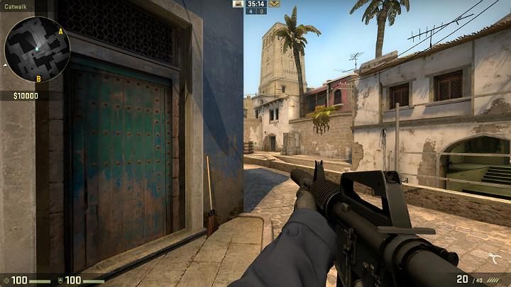 As you move towards the center, it is a good habit to check out the area behind the cardboard boxes - Mirage | Tournament maps in CS GO - Tournament Maps in Counter Strike: Global Offensive - CS GO Game Guide