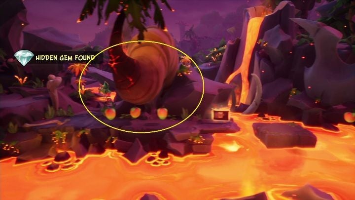 A hidden gem is found behind a second dinosaur escape - Crash 4: Dino Dash walkthrough - Eggipus Dimension, 88 Milion B.C.B - Crash 4 Guide, Walkthrough