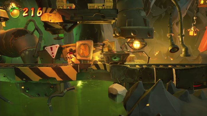 A sequence with carts can make you nervous - Crash 4: Toxic Tunnels walkthrough - Cortex Island - Crash 4 Guide, Walkthrough