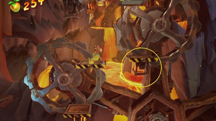 You'll see metal parts on the next platforms - Crash 4: Toxic Tunnels walkthrough - Cortex Island - Crash 4 Guide, Walkthrough