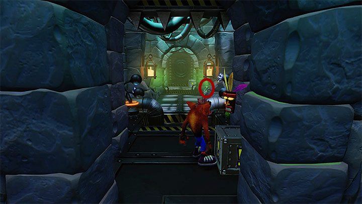 Hitting the exclamation mark chest opens a passage to a new room presented in the picture above - Crash Bandicoot N. Sane Trilogy: The Lab - Crash Bandicoot N. Sane Trilogy: Crash Bandicoot - Cortex Island - Crash Bandicoot N. Sane Trilogy Game Guide