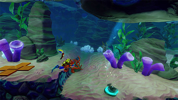 Right after starting the level you find the first submarine and, just like during your previous visit in the ocean, you can use the unlimited amount of torpedoes to destroy crates (the TNT and nitro ones should be detonated from a safe distance), get rid of water creatures, mines and to destroy red - Crash Bandicoot N. Sane Trilogy: Deep Trouble - Crash Bandicoot N. Sane Trilogy: Crash Bandicoot 3 - Oriental location - Crash Bandicoot N. Sane Trilogy Game Guide