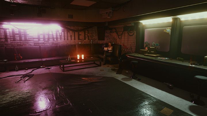 When you assume control of Johnny, first grab the microphone on the stage and then talk to Kerry and enter the dressing room - Cyberpunk 2077: Transmission walkthrough - Cyberpunk 2077: Act 2 Main missions - Cyberpunk 2077 Guide