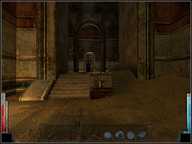 Near by the stairs is a box. - The Temple of the Spider #6 - Chapter 5: The Temple of the Spider - Dark Messiah of Might and Magic - Game Guide and Walkthrough