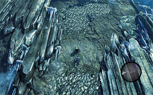 Using the vines, climb further - Reach the top of The Dark Fortress (2) - Find a Way to Save War - Darksiders II - Game Guide and Walkthrough