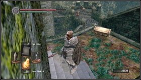 If you have bought Residence Key, you can take a look inside a small building - Undead Burg - p. 2 | Walkthrough - Walkthrough - Dark Souls Game Guide & Walkthrough