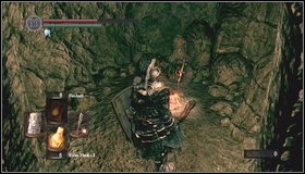 Behind the last statue youll find a secret passage (hit e rocks) [1] leading to the bonfire - The Catacombs - p. 2 | Walkthrough - Walkthrough - Dark Souls Game Guide & Walkthrough