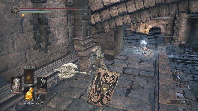 Remember: Although it is dangerous, it is worth trying to reach the other side of the bridge - Lothric Castle - Walkthrough - Dark Souls III Game Guide & Walkthrough