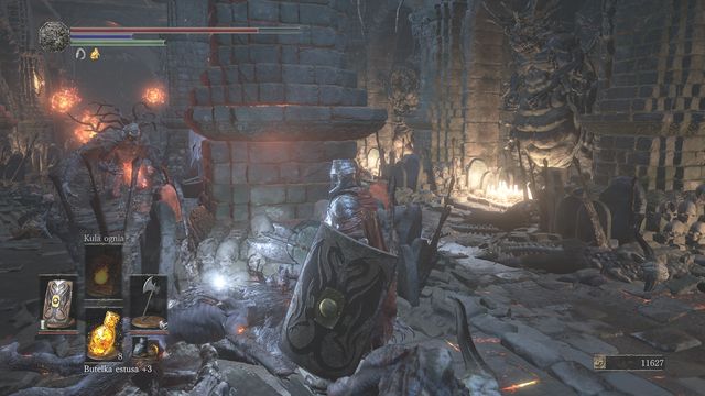 By hiding behind a pillar you can avoid the projectiles shot by hanging balls. - Smouldering Lake - Walkthrough - Dark Souls III Game Guide & Walkthrough