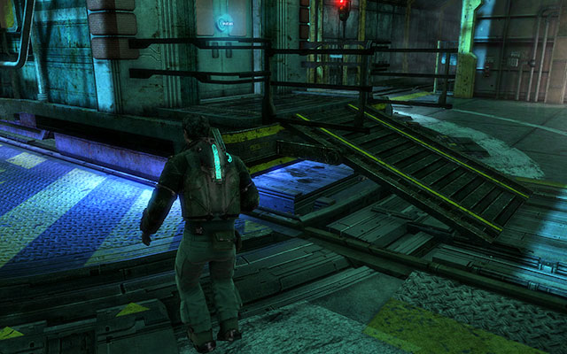 After assembling both fragments, the train will move and only the last train car will stop at the platform - Assemble and board the train | 1: Rude Awakening - 1: Rude Awakening - Dead Space 3 Game Guide