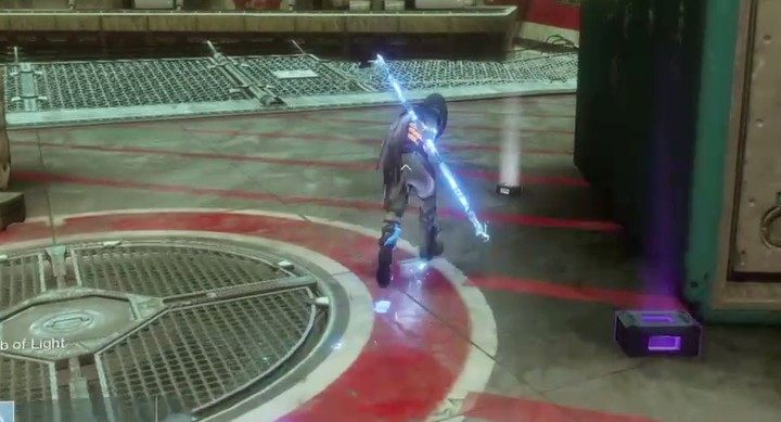 A white and purple ammo crates - Destiny 2: Attack and weapons - combat - Destiny 2: Combat - Destiny 2 Game Guide