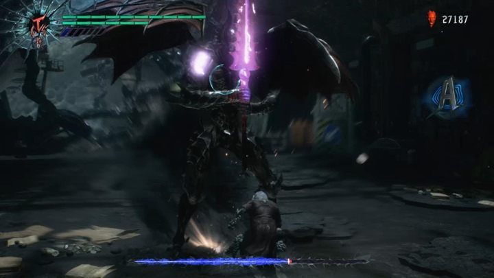 The enemy will try to attack you with a sword - a well-timed attack will deflect his blows, giving you all the time, you need to attack - Cavaliere Angelo Boss Fight Guide for DMC5 - Bosses - Devil May Cry 5 Guide