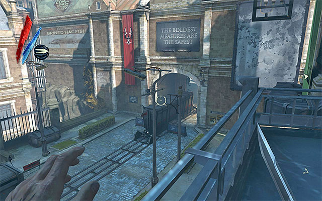 The only way to get inside without a key, is climbing roofs and pipes in order to get to the upper balcony (the above screenshot) - Exploring the Art Dealer's Apartment - Mission 3 - House of Pleasure - Dishonored - Game Guide and Walkthrough