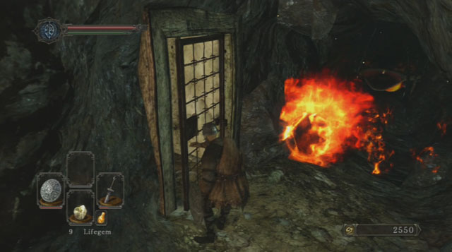 watch out for the fireballs - Forest Of The Fallen Giants (I) - Walkthrough - Dark Souls II - Game Guide and Walkthrough