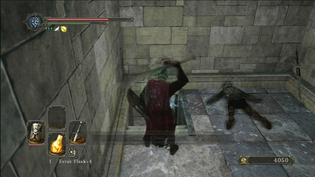 Climb down the ladder - Drangleic Castle - courtyard - Walkthrough - Dark Souls II - Game Guide and Walkthrough