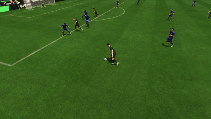 You can also use the player run-in mechanic, which will allow you to position the selected player where you intend to make the pass (L1/LB) - EA Sports FC 24: Offense - EA Sports FC 24: Basics - EA Sports FC 24 - game guide