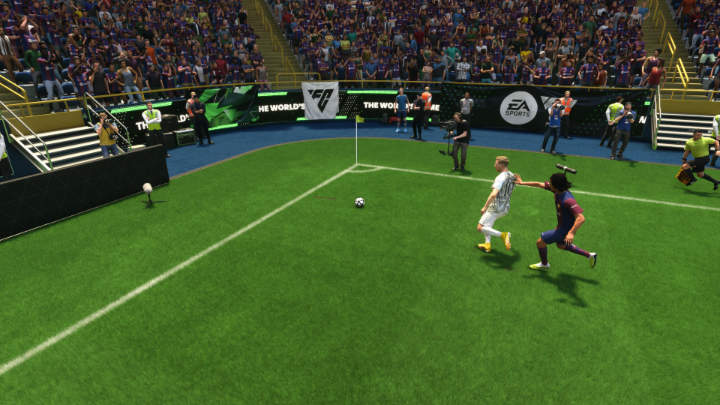 When your opponent is approaching the goalkeeper, you can try to pull his shirt (L2 quickly press O/LT quickly press B) to confuse him and cause him to miss a shot or lose the ball - EA Sports FC 24: Defense - EA Sports FC 24: Basics - EA Sports FC 24 - game guide