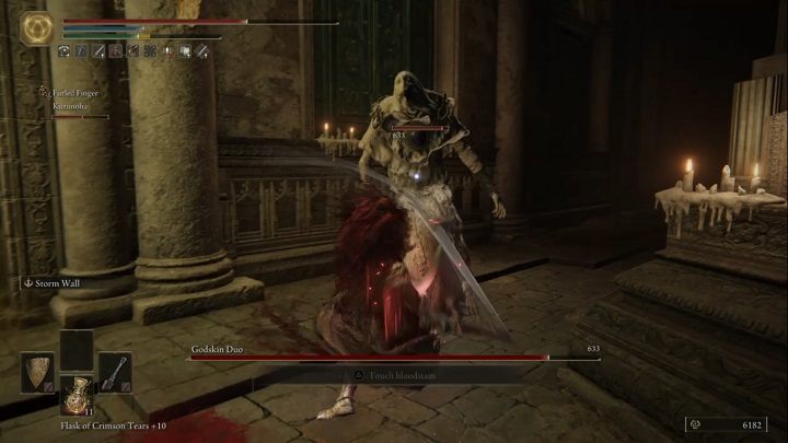 The key to victory is to keep an eye on the enemies, because even if you separate them, the other one will approach you quickly or attack with fireballs - Elden Ring: How to beat Godskin Duo? - Elden Ring: All bosses in Crumbling Farum Azula - Elden Ring Guide