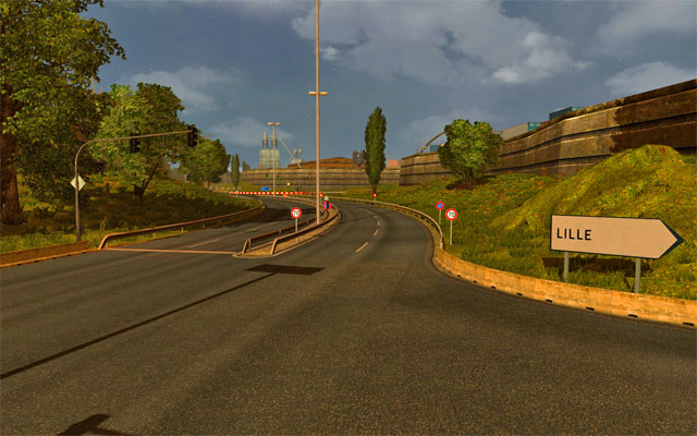 France has a network of convenient (mostly two lane) highways - ETS2: France | Roads - Roads - Euro Truck Simulator 2 Game Guide