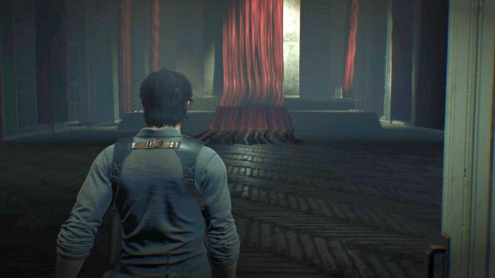 Although the room is vast, the only available path is leading you straight ahead. - Chapter 2 - Something Not Quite Right | Walkthrough - Walkthrough - The Evil Within 2 Game Guide