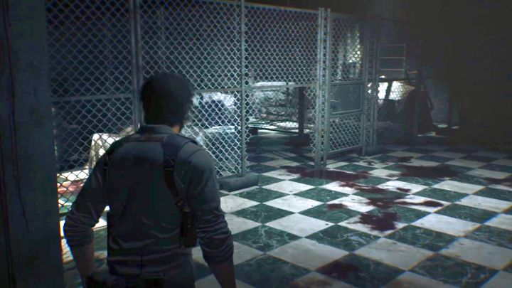 The path leads through the hole in the net. - Chapter 2 - Something Not Quite Right | Walkthrough - Walkthrough - The Evil Within 2 Game Guide