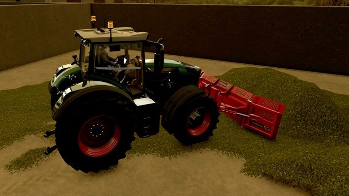 You can scatter the grass by using levelers - Farming Simulator 22: Silage - obtaining and usage - Farming Simulator 22: Grass, hay and silage - Farming Simulator 22 Guide