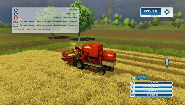 Control the harvesters tank while harvesting. - First harvest | The basics - The basics - Farming Simulator 2013 Game Guide