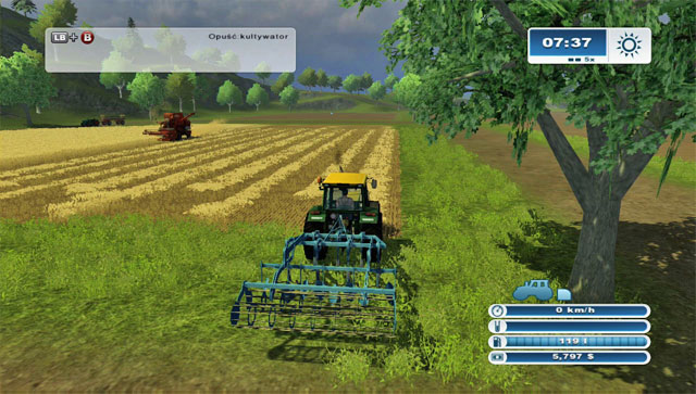 After harvesting the crops, its necessary to clean up the field from remaining the remaining hay. - First cultivation | The basics - The basics - Farming Simulator 2013 Game Guide
