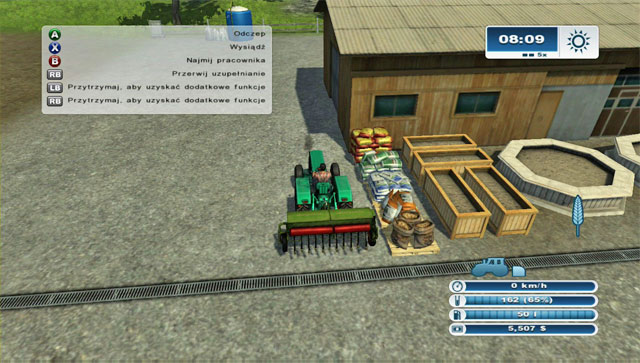 Before sowing, you have to upload the sowing machine with grains. - First sowing | The basics - The basics - Farming Simulator 2013 Game Guide