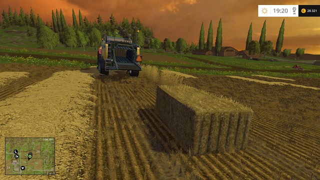 A baler during work. - Grass, hay, straw - Plants - Farming Simulator 15 Game Guide