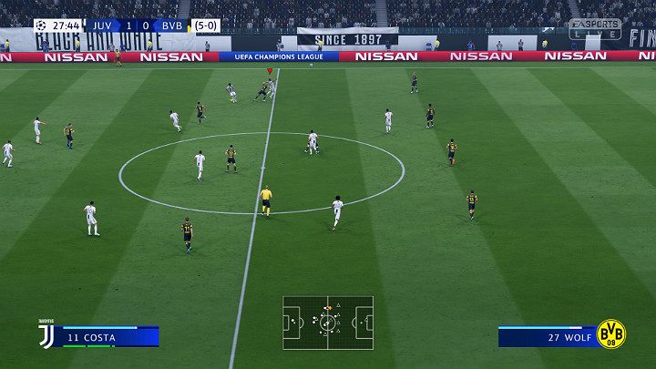 Controlling the centre of the field is extremely important in FIFA 19 because it is a strategic point on the pitch - Playing in attack in FIFA 19 - Atack - FIFA 19 Game Guide