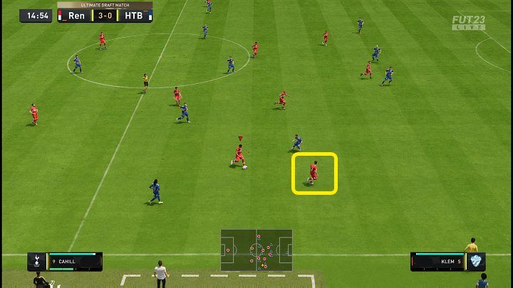 A perpendicular ground pass (Triangle / Y) to a player running away from the defenders is in many cases the best way to bypass the opponent's defensive line and work out a goal situation - FIFA 23: Passing - types, how to perform - FIFA 23: Basics - FIFA 23 Guide