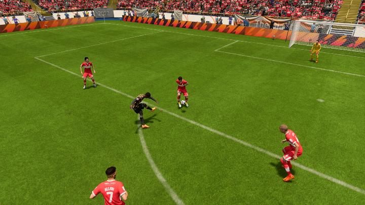 In many cases during FIFA 23 matches, you'll need to block a shot on goal to avoid losing it - FIFA 23: Defense Plays - basic and advanced techniques - FIFA 23: Basics - FIFA 23 Guide